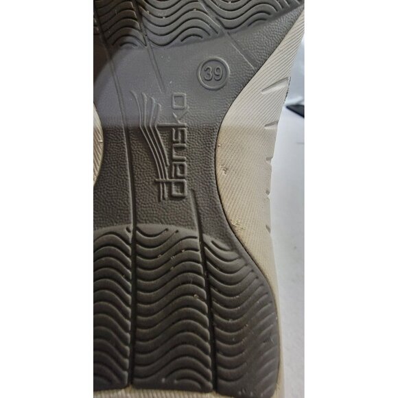 Dansko Halle Womens Gray Flat Slip On Faux Suede‎ Upper Comfort Shoes Size 39 - Picture 9 of 10